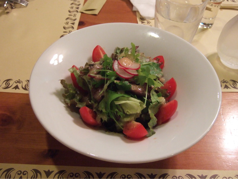 北軽井沢 ペンションブロードウェイ 夕食 高原野菜のサラダ